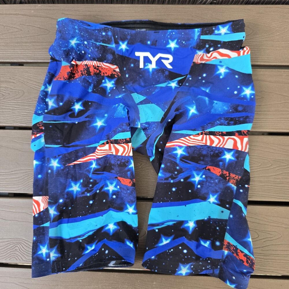 TYR Men's Avictor USA Themed Tech Technical Swim Size 27 New No Tags